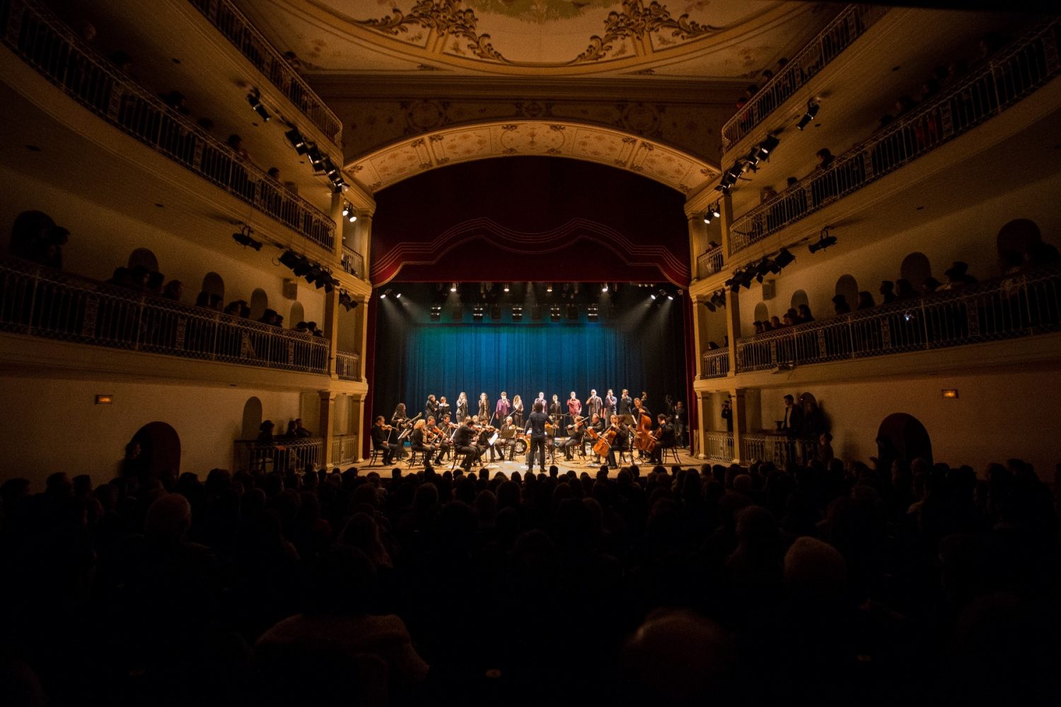 Orquestra de Câmara da Ulbra Frank Solari e convidados interpretam