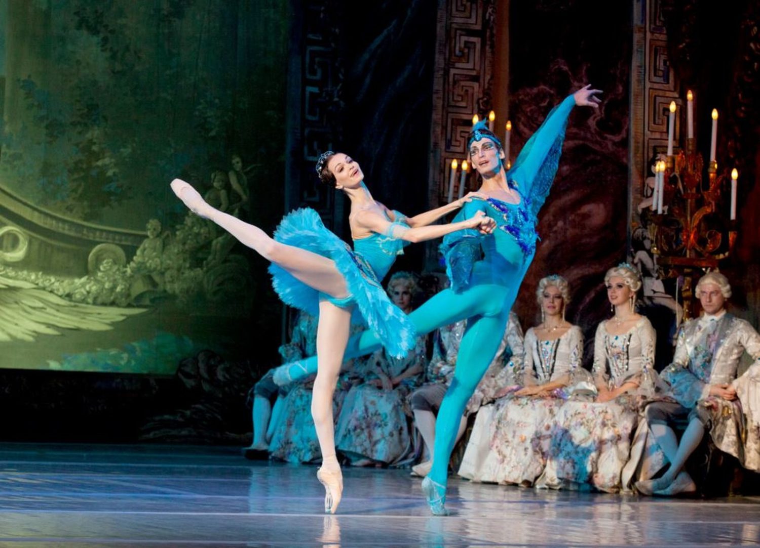Kiev Ballet apresenta Tributo a Tchaikovsky, no Teatro do Sesi, em