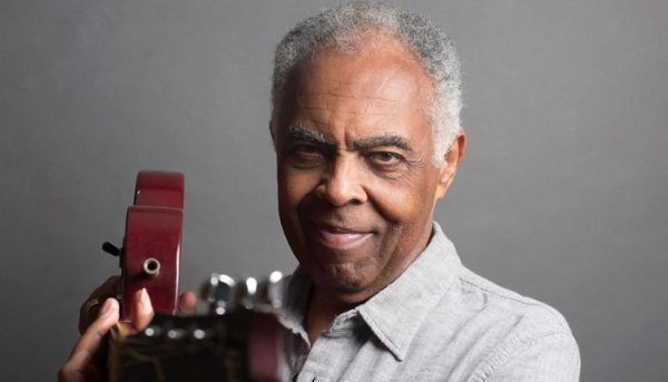 Gilberto Gil comemora 78 anos nesta sexta (26) cantando em ...